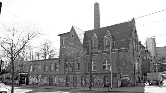Datei:Peterweisshaus.jpg