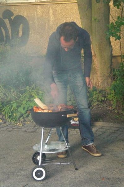Datei:OpennetGrillen2010 3.jpg