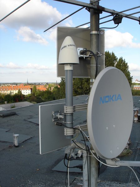 Datei:Antenne von ap6 und ap60.jpg