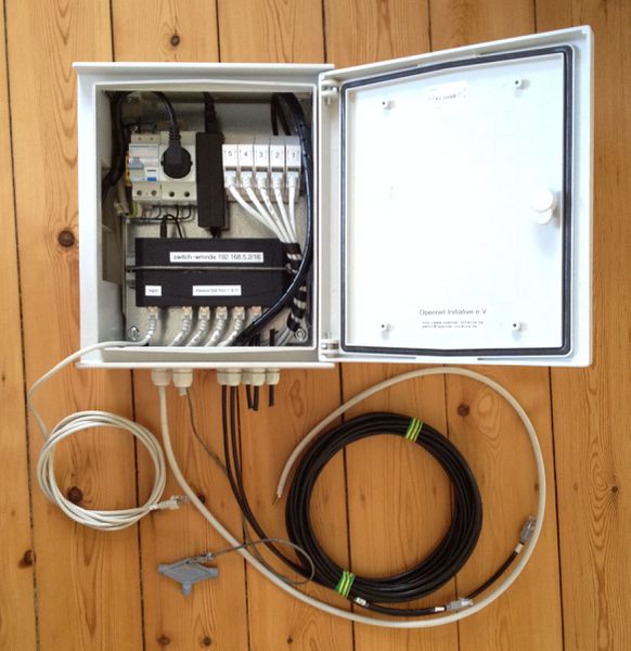 Datei:ONI Wmnde Box2014.jpg