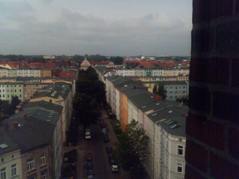Datei:KircheBorwinstr.jpg